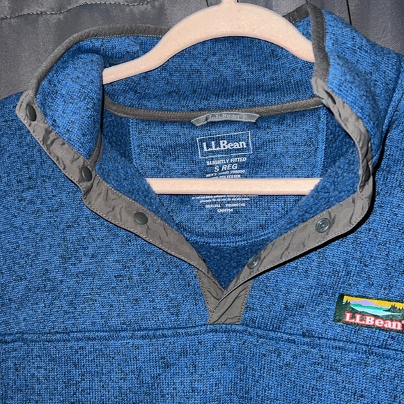 Men’s LLBEAN Pullover - Picture 2 of 3